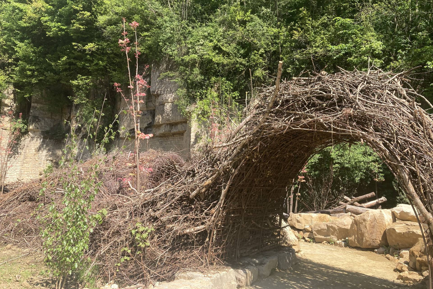 Le jardin «Après l’effondrement» évoque un paysage tel qu’après un éboulement de la falaise voisine.  (Photo: Céline Coubray)