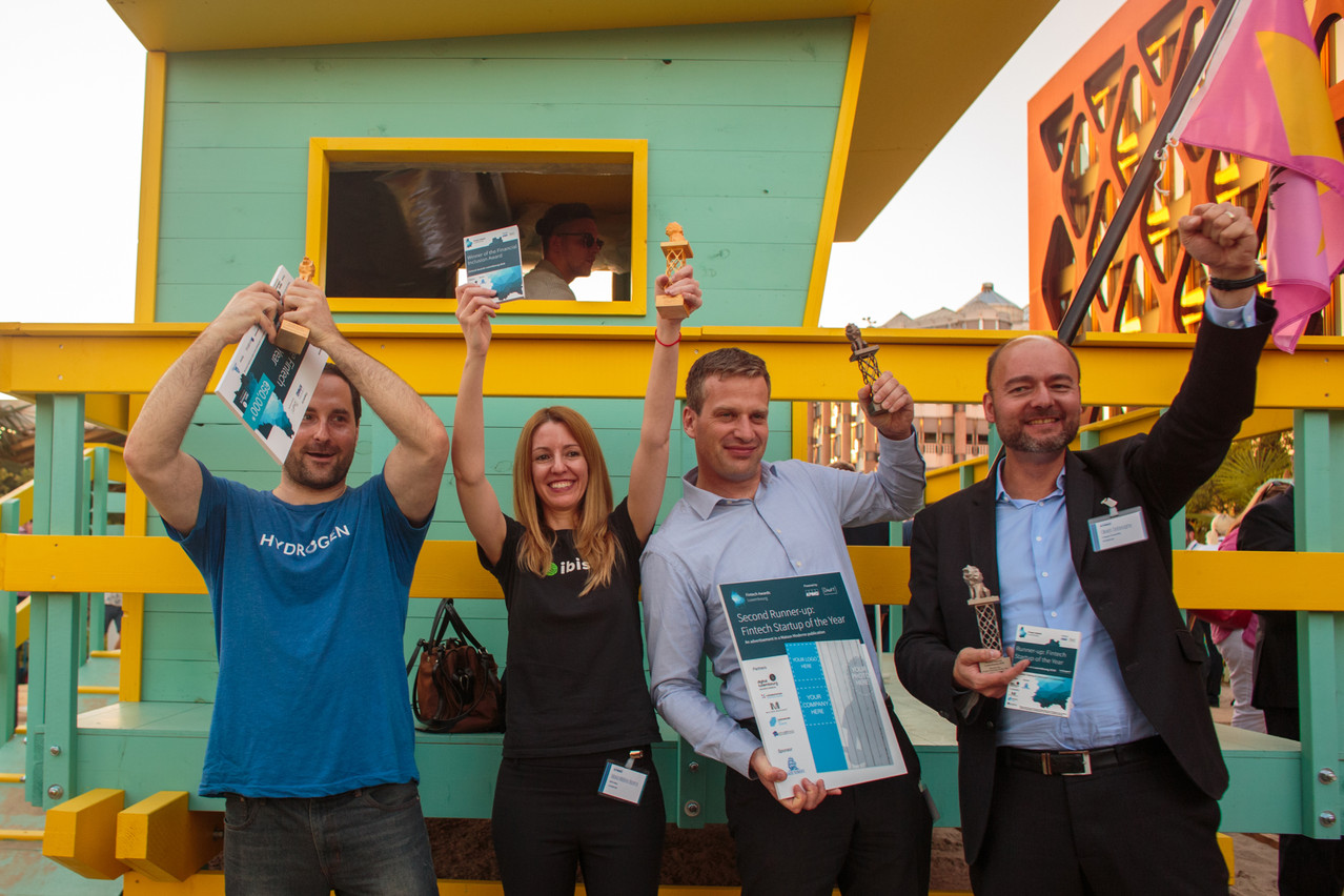 Mike Kane (Hydrogen), Maria Mateo (Bitvalley), Philip Schoch (Apiax) et Olivier Debeugny (Lingua Custodia). Matic Zorman