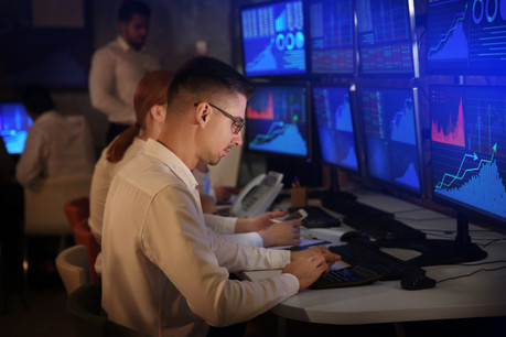 Mieux vaut avoir le nez creux, quelques solides convictions, une bonne équipe d’analystes et des outils d’analyse de données performants pour miser sur les actifs à potentiel. (Photo: Shutterstock)