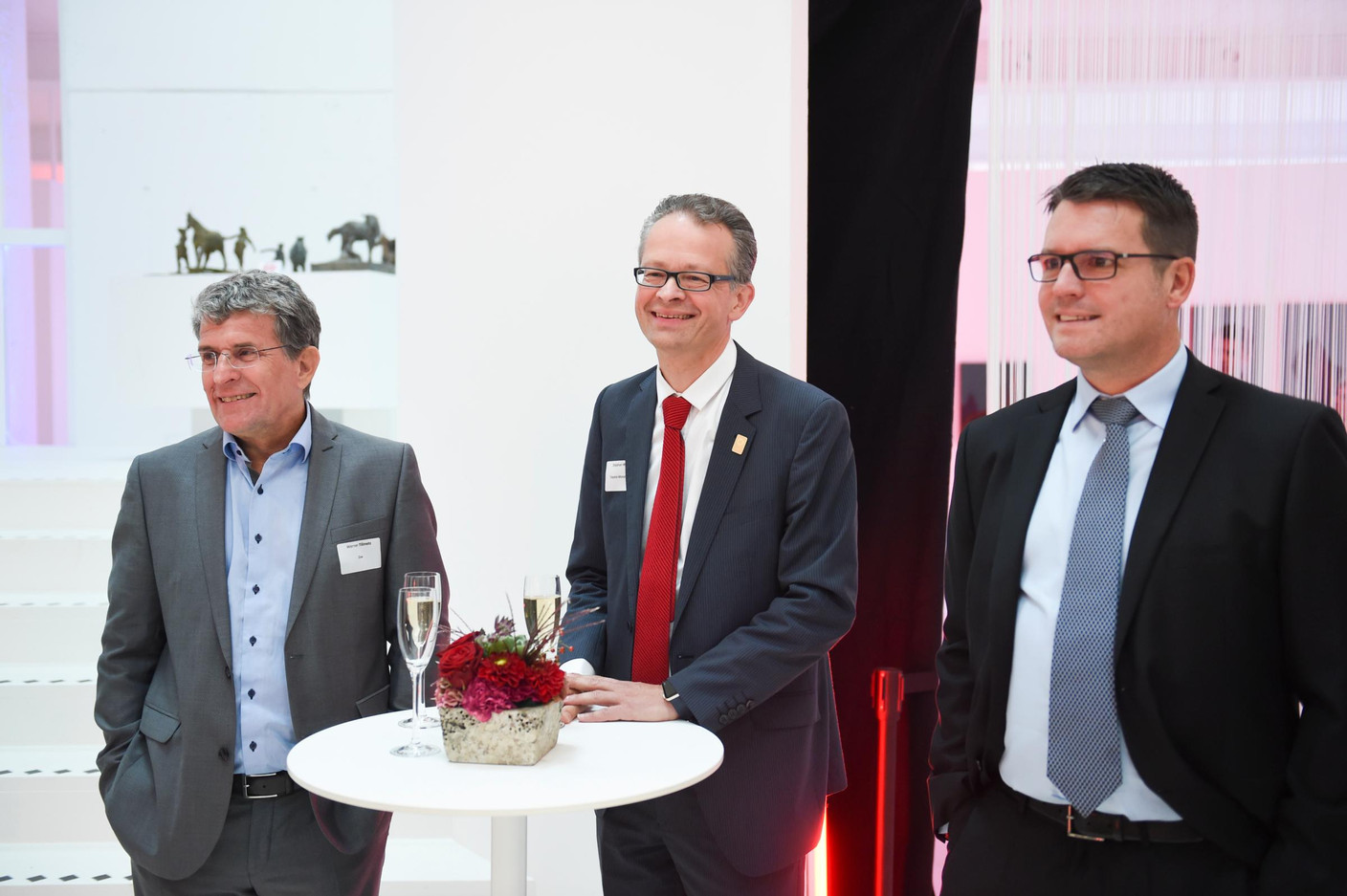 Prof. Dr. Werner Tillmetz (ZSW), Dr Stephan Herbst (Toyota Motor Europe) et Benjamin Frin (Arthur Welter) (Photo: Total Luxembourg)