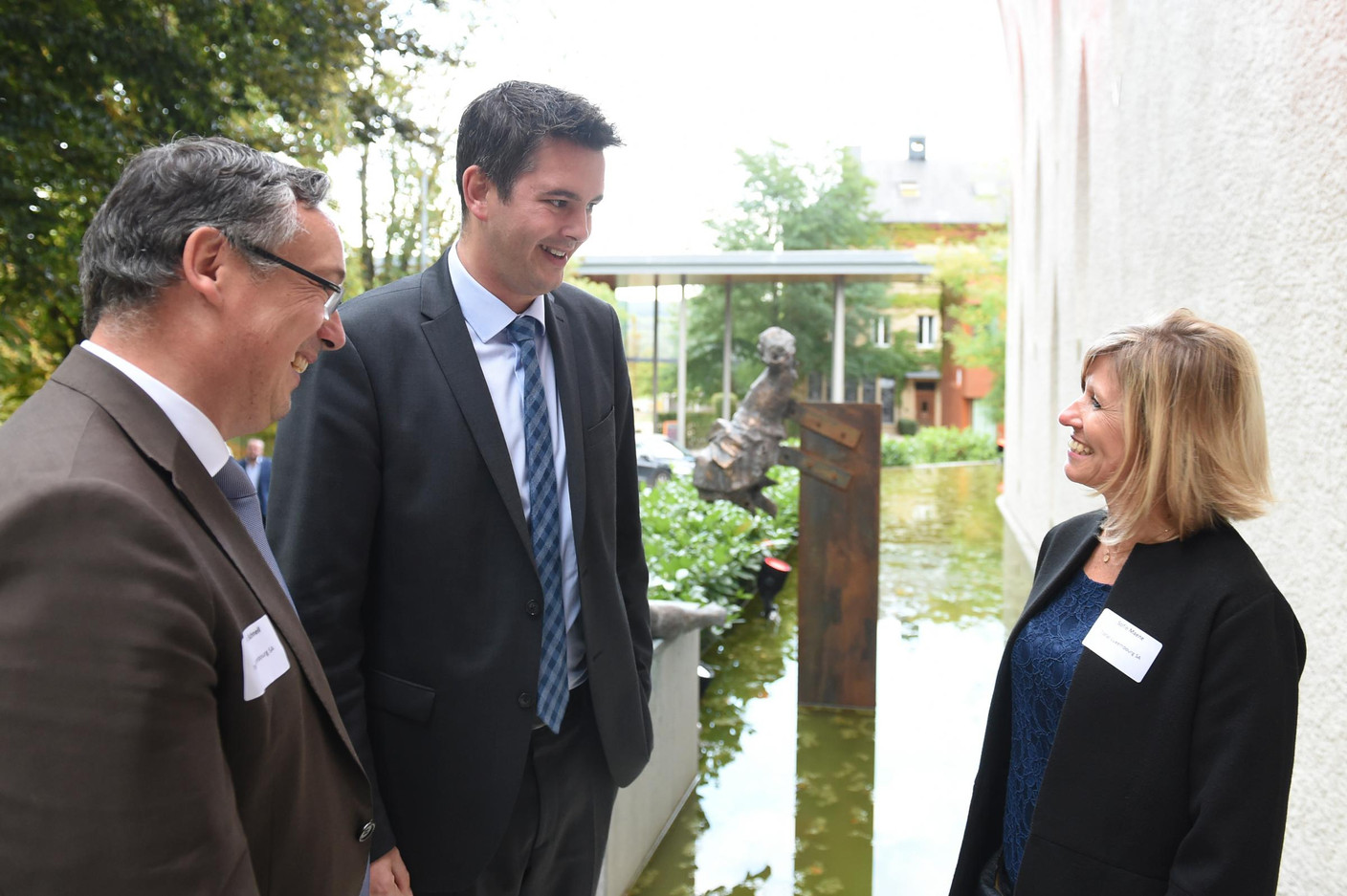 Patrick Schnell (Total Luxembourg), Lex Delles (Ministre des Classes moyennes et du Tourisme) et Sofie Maene (Total Luxembourg) (Photo: Total Luxembourg)