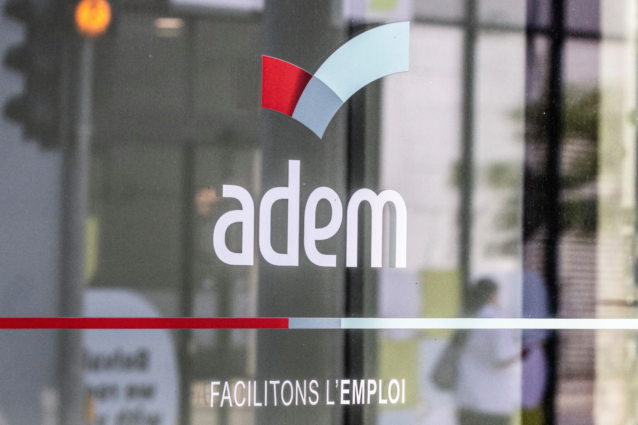 An increasing number of older jobseekers--particularly those aged 60 and above--are registering as unemployed, pointing to the challenges for older workers face in the current job market. Photo: Guy Wolff / Maison Moderne