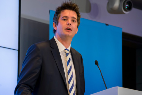 Environ 700.000 bons pour une nuitée au Luxembourg seront distribués aux résidents et travailleurs frontaliers dès le début du mois de juillet. Ils pourront être utilisés de la mi-juillet jusqu’à la fin de l’année, explique le ministre du Tourisme, Lex Delles, qui espère que «tout le monde les utilisera». (Photo: SIP / Emmanuel Claude)