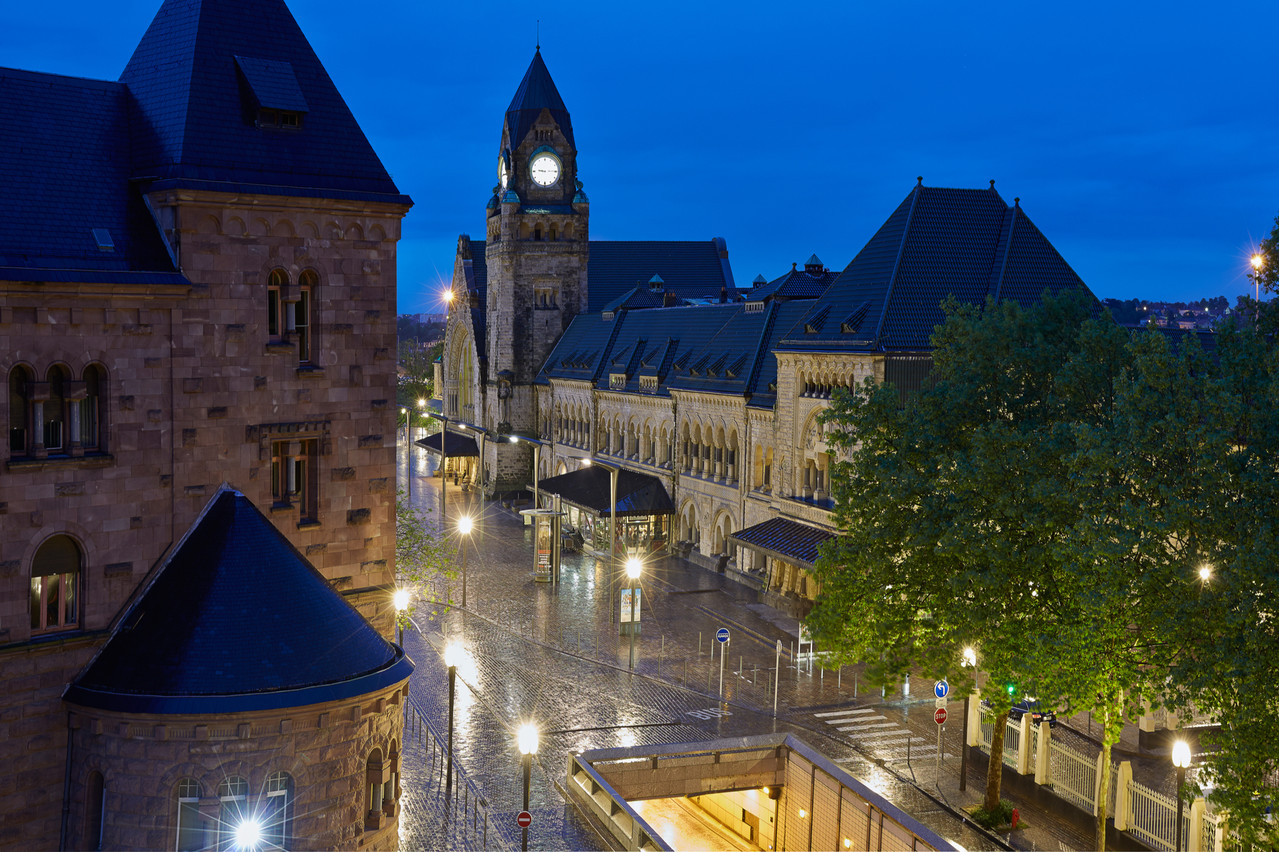 Metz et la plus belle gare de France attisent les convoitises: 10 listes seront présentes au premier tour. Dont quatre, selon les sondages locaux, auraient une chance de se qualifier pour le second tour. (Photo: Shutterstock)