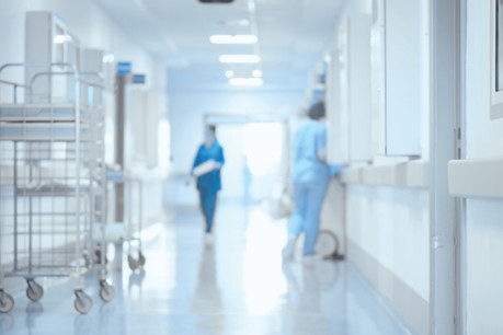 Les visites sont suspendues au CHdN, au Chem, aux Hôpitaux Robert Schuman et au CHL, sauf pour certaines exceptions. (Photo: Shutterstock)