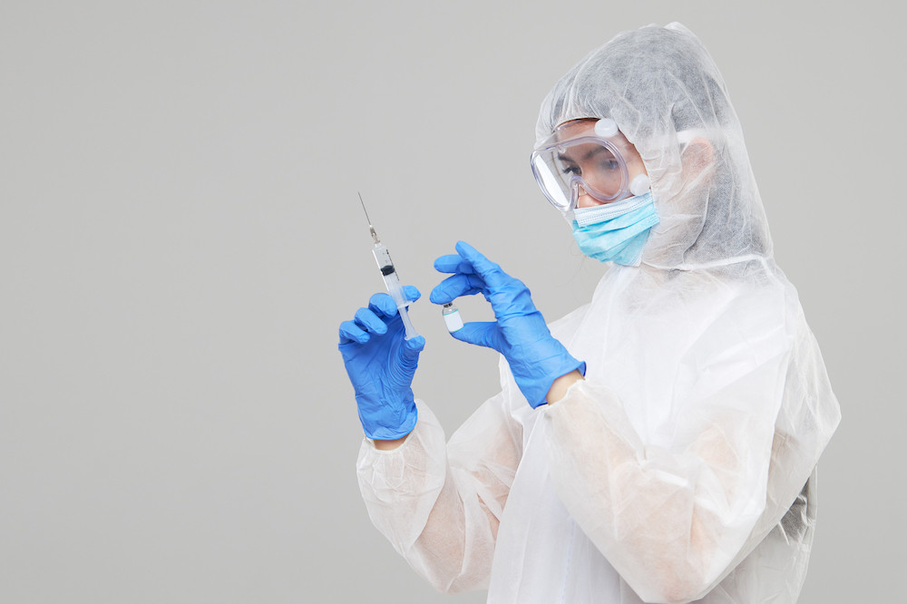 Au Royaume-Uni, au sein de l’université d’Oxford, des scientifiques de l’institut Jenner auraient pris une avance considérable dans l’élaboration d’un vaccin. (Photo: Shutterstock)