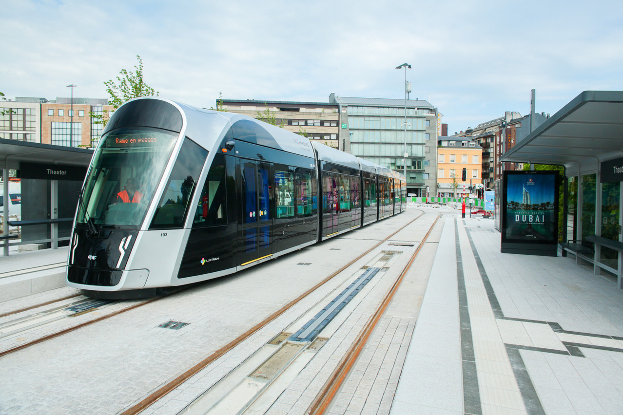 Au niveau du tram, si l’électricité était estimée à 8% du coût d’exploitation en 2021, elle devrait bondir à 25% à la fin de cette année, selon les estimations prévues. (Photo: Matic Zorman/Maison Moderne/archives)
