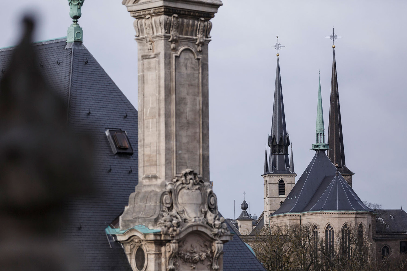 Une vue sur la cathédrale Notre-Dame de Luxembourg depuis le toit. (Photo: Maison Moderne/archives)