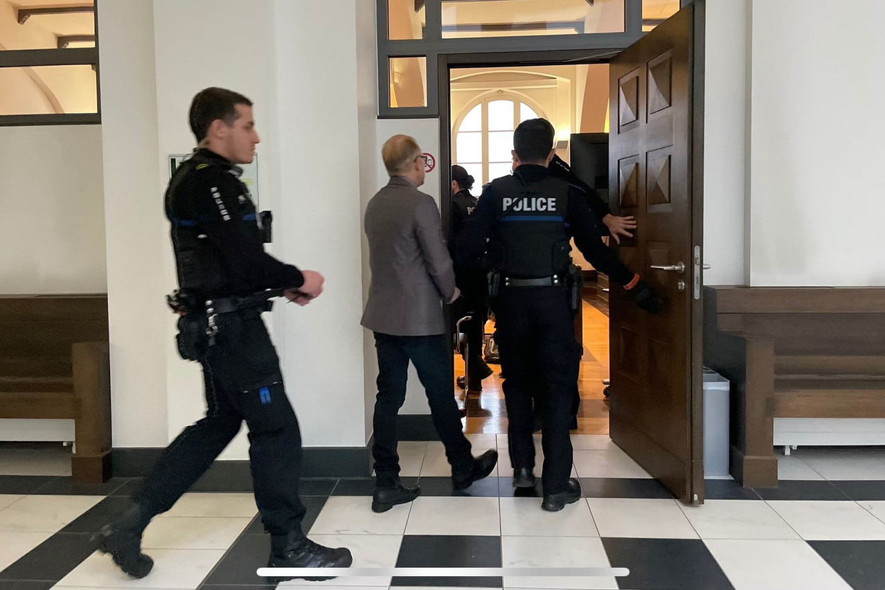 Mr G. entered the courtroom in handcuffs. He is accused, between 2000 and mid-2019, of having organised an embezzlement of more than €5.2m. (Photo: Guy Wolff / Maison moderne)