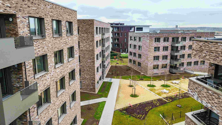 Le Fonds du logement a procédé, jeudi 5 décembre, à l’inauguration de trois ensembles résidentiels, quartier «Mathendahl» à Niederkorn. (Photo: F.Agency)