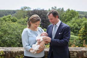 LL.AA.RR. la Grande-Duchesse héritière Stéphanie, le Grand-Duc héritier Guillaume et le Prince Charles ((Photo: Cour grand-ducale/Sophie Margue))