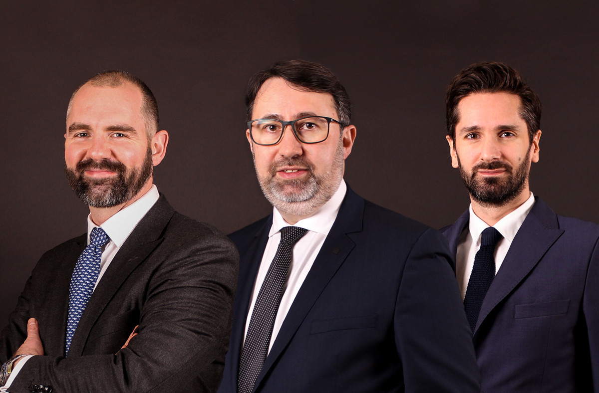 Mark Shaw, Eric Perru et Yann Payen accèdent aux postes d’equity partners. (Photo: Wildgen)