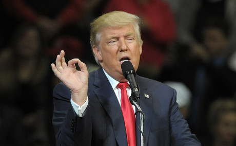 Donald Trump, 74 ans, n’est pas le favori des sondages, mais espère tout comme en 2016 créer la surprise au soir du vote. (Photo: Shutterstock)