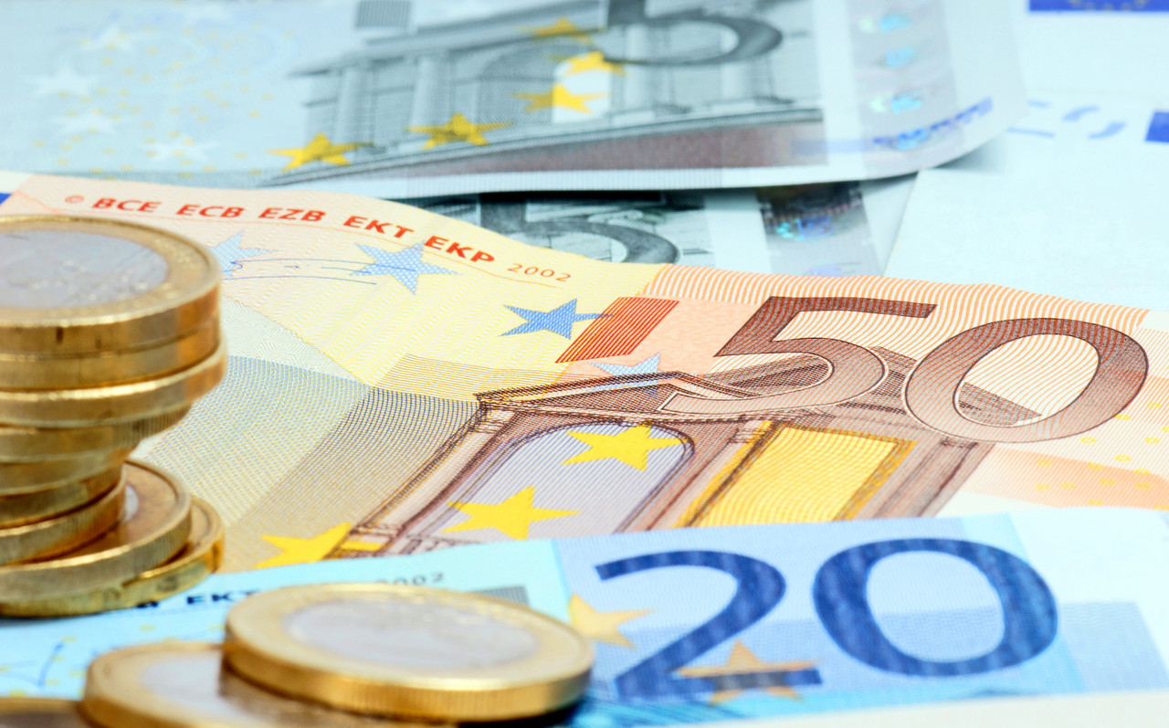 La Commission lancera ses premières obligations destinées à soutenir le plan de relance européen dès ce mois de juin. (Photo: Shutterstock)