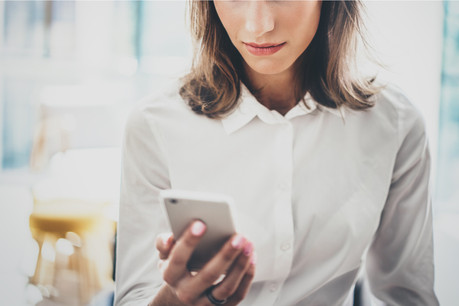 Trois applications nationales de traçage sont interconnectées depuis ce lundi. D’autres seront ajoutées au fur et à mesure, pour tous les Européens qui voyagent. (Photo: Shutterstock)