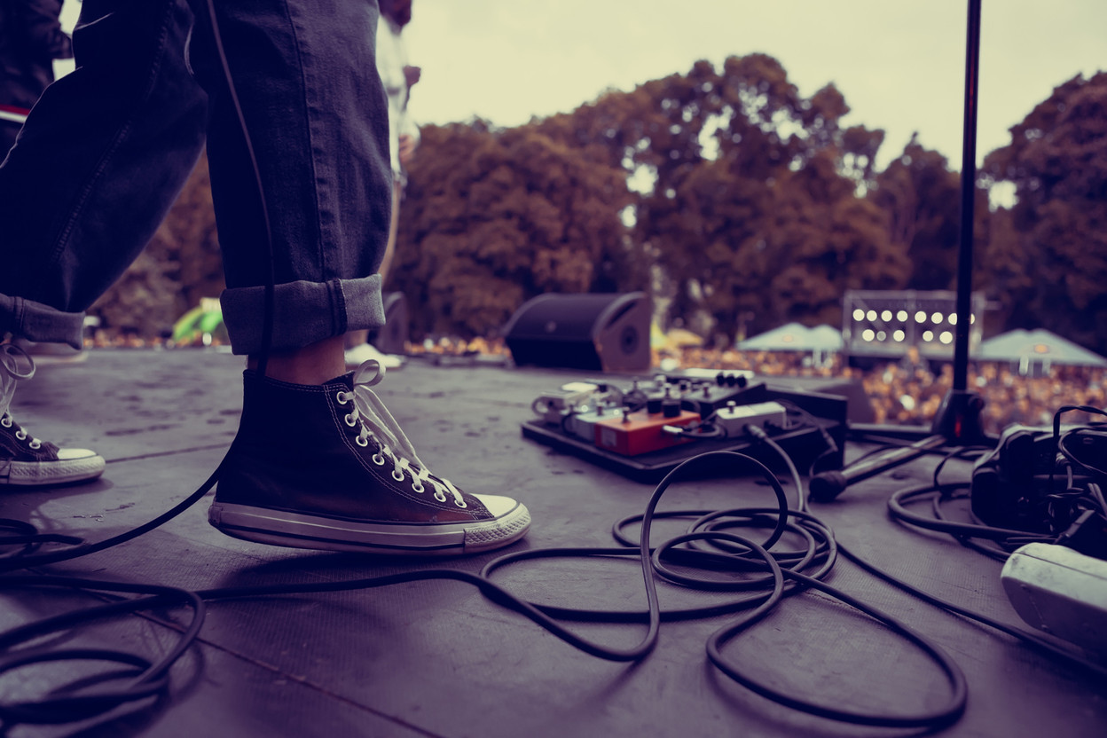 For Luxembourgish artists and performers going to  the UK for 3 months or less,  it is possible to use the Temporary Worker - Creative and Sporting visa (T5) concession i nstead of applying for  a  visa. Hurricanehank/Shutterstock.