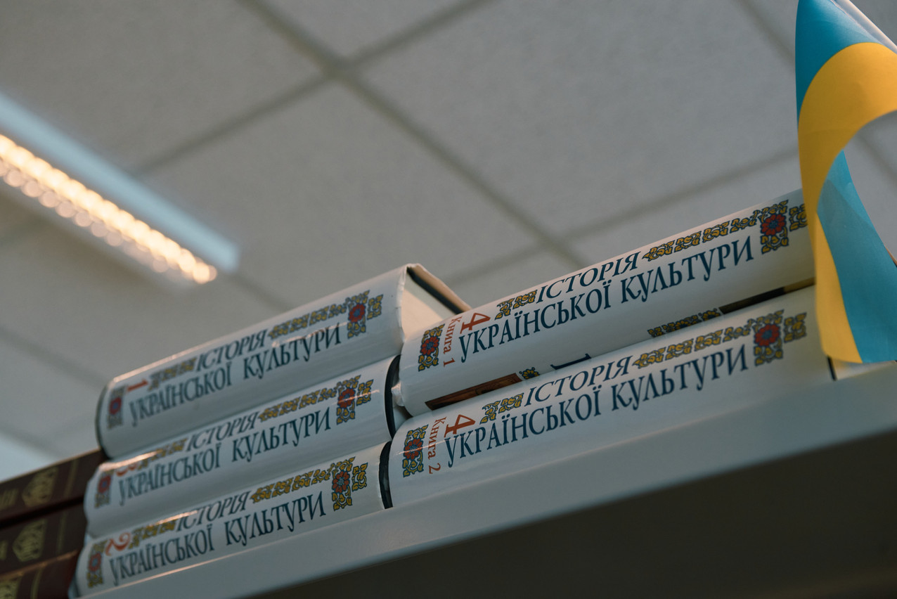 Nearly 1,000 books were sourced from the Kiev-based Library Krajna foundation with funds being raised through a charity concert organised by RUHelp. Photo: RUHelp