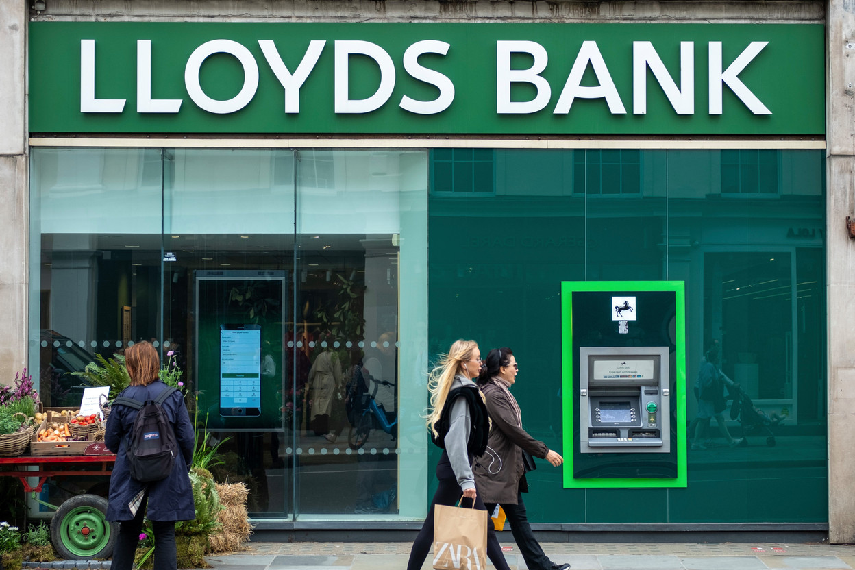 Lloyds Bank Corporate Markets plc Luxembourg Branch is registered at 2 Rue Albert Borschette, L-1246 Luxembourg, with Alison Ann Clarke listed as the permanent representative. Photo: Shutterstock