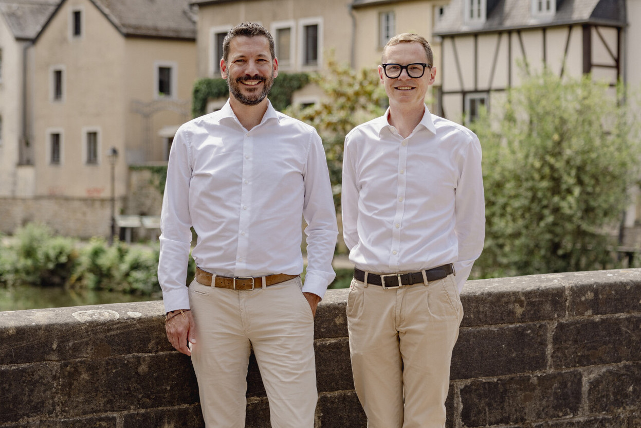 Sinan Sar et Claude Crauser, Managing Directors chez Hawksford Luxembourg S.A. Paperjam Studio (Romain Gamba)