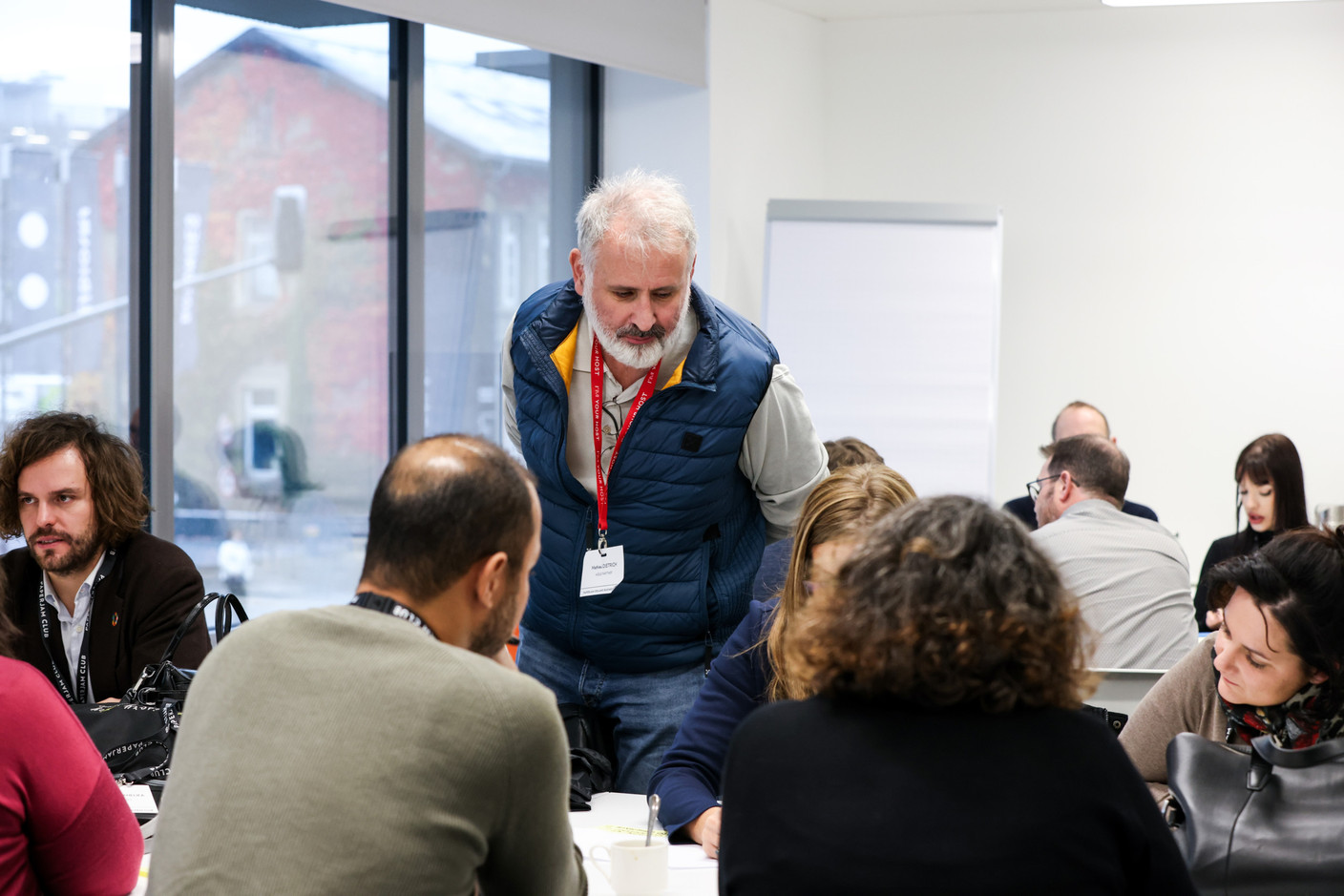 Mathieu Dietrich (Agile Partner) during an Agile management training course on Monday 27 November 2023.. Photo: Eva Krins / Maison Moderne