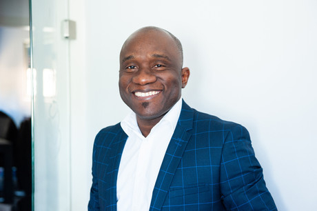 Thierry Amougou a lancé sa société de machines presse-agrumes en 2015. Il lui promet une seconde jeunesse cette année avec l’apparition de nouveaux produits. (Photo: Lala La Photo)