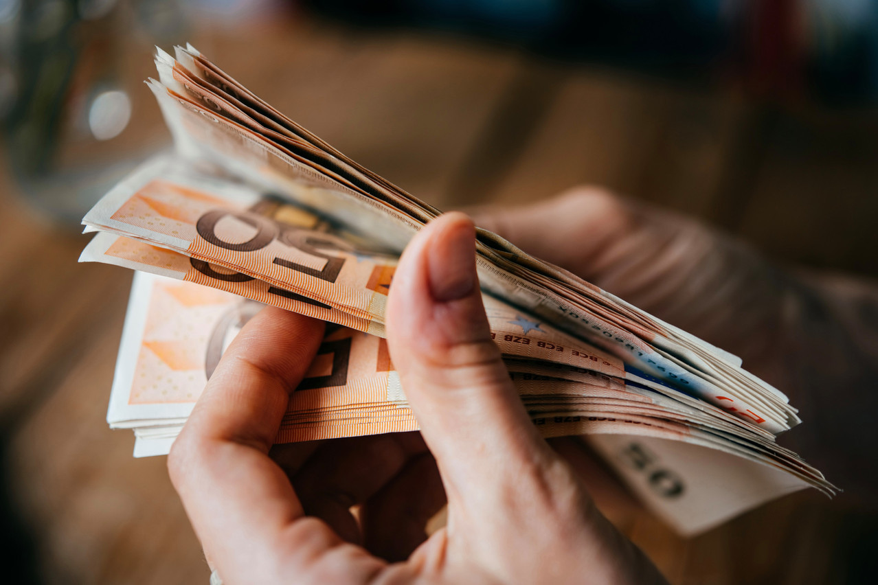 Si l’inflation s’approche du seuil requis, les travailleurs et les retraités luxembourgeois pourraient bénéficier d’une augmentation de salaire de 2,5% en avril 2025, explique Paperjam. Photo: Shutterstock