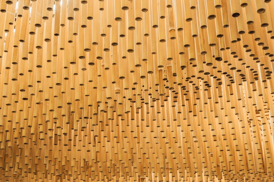 Bamboo roof light. (Photo: Bernard Hermant, Unsplash)