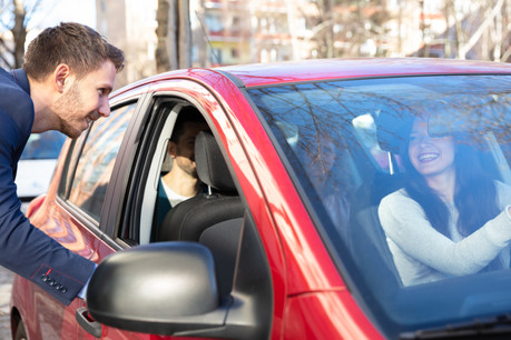 À partir du vendredi 31 janvier, les utilisateurs de la plate-forme de covoiturage Copilote devront télécharger l'application mobile Klaxit. (Photo: Shutterstock)