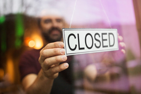 L’horeca devrait rester un des secteurs à pouvoir bénéficier du chômage partiel, alors que l’accès sera durci pour d’autres secteurs. (Photo: Shutterstock)