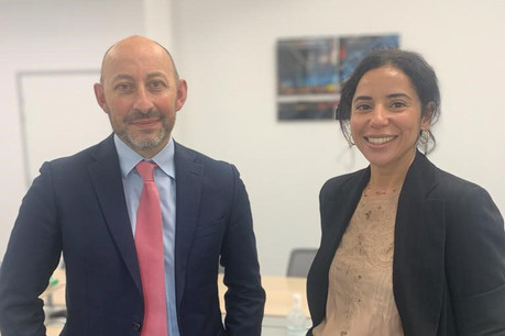Laurent Marochini et Karima Lachgar. (Photo: Société Générale)