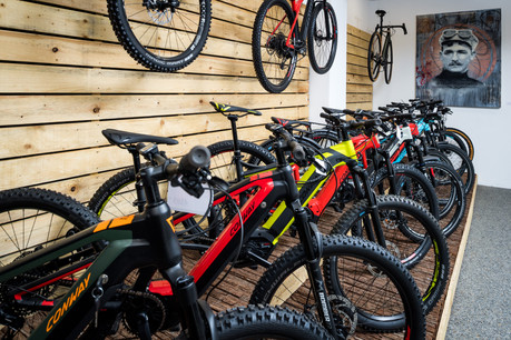 Les délais d’attente pour recevoir certains vélos peuvent aller de plusieurs mois à plus d’un an. (Photo: Nader Ghavami/Maison Moderne)