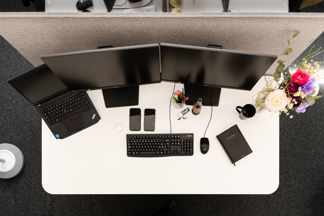 Victoria Döringer’s desk. Romain Gamba/Maison Moderne