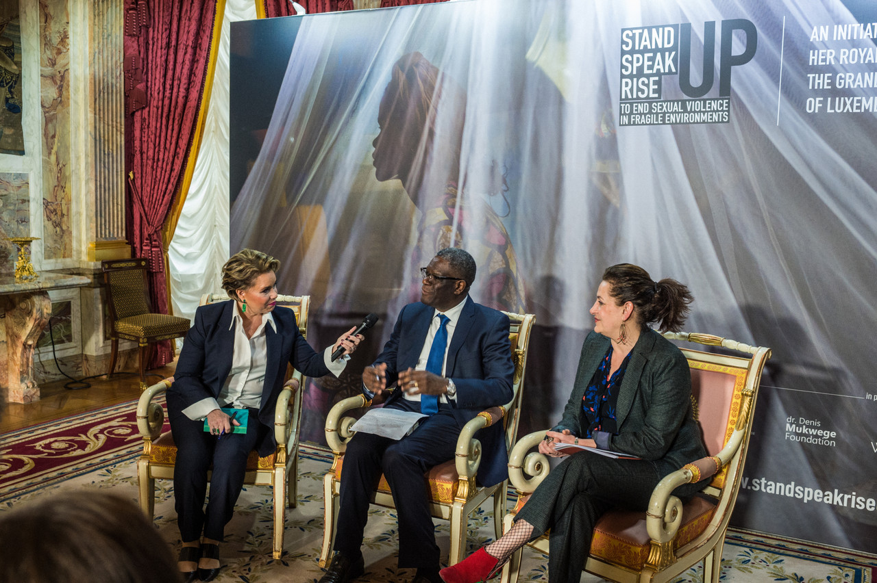 Le Forum «Stand Speak Rise Up!» est le fruit de la rencontre de la Grande-Duchesse avec le prix Nobel de la paix, le Dr Denis Mukwege, qui s’occupe de victimes dans son Hôpital de Panzi (Congo), et de la juriste Céline Bardet, fondatrice de l’ONG We Are NOT Weapons of War. (Photo: Mike Zenari/archives)