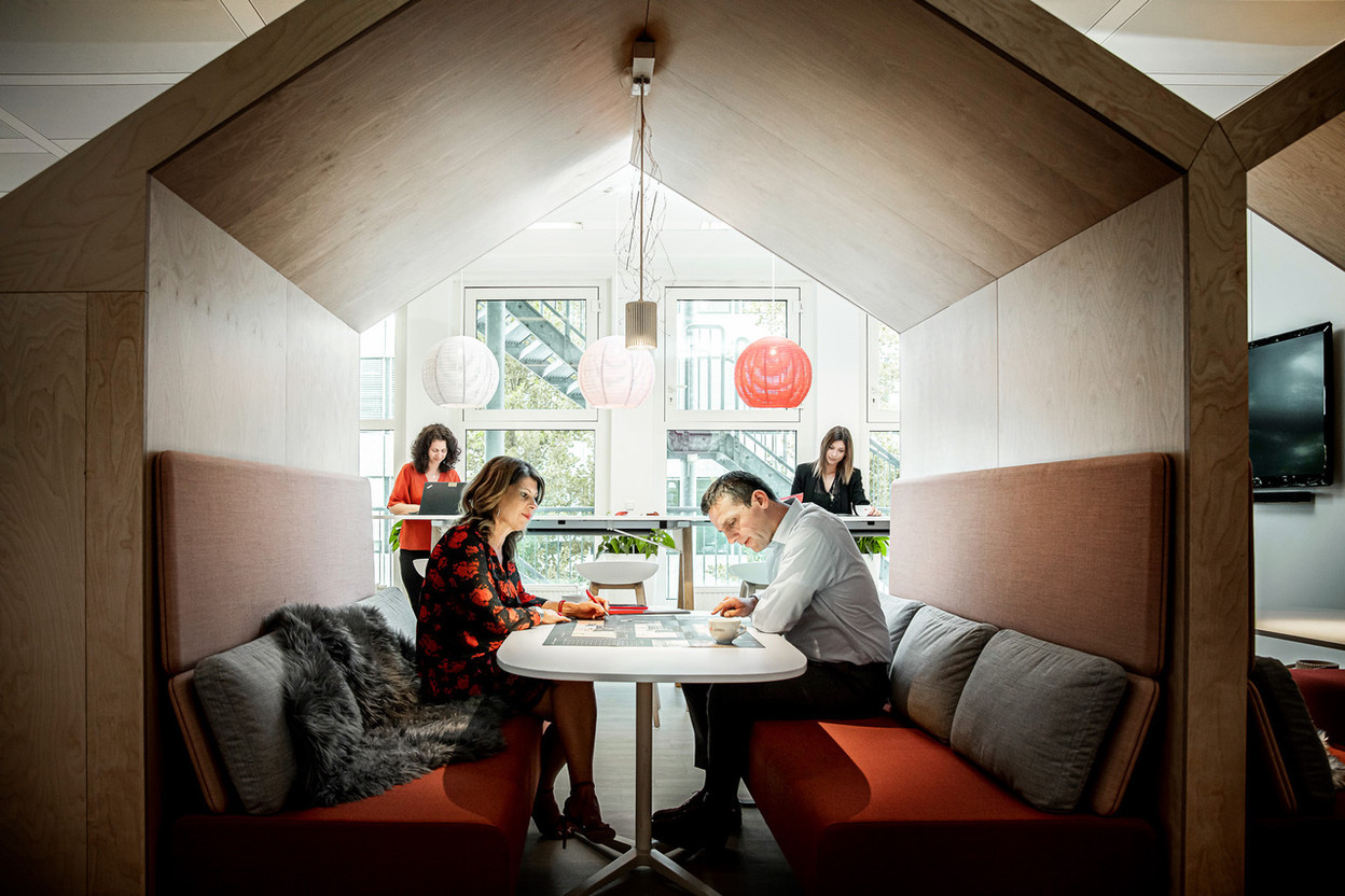 Virginie Chambon, Partner, Head of Retail Agency Luxembourg, et Sébastien Bequet, CEO, Cushman & Wakefield.  (Photo: Maison Moderne Publishing SA)