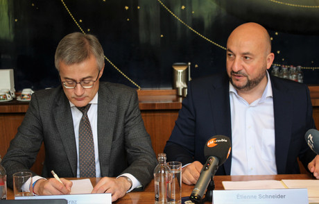 Félix Braz et Étienne Schneider ont également insisté sur le fait que la légalisation du cannabis récréatif permettra, «bien mieux que la dépénalisation, d’éloigner les consommateurs du marché illicite». (Photo: MSAN)