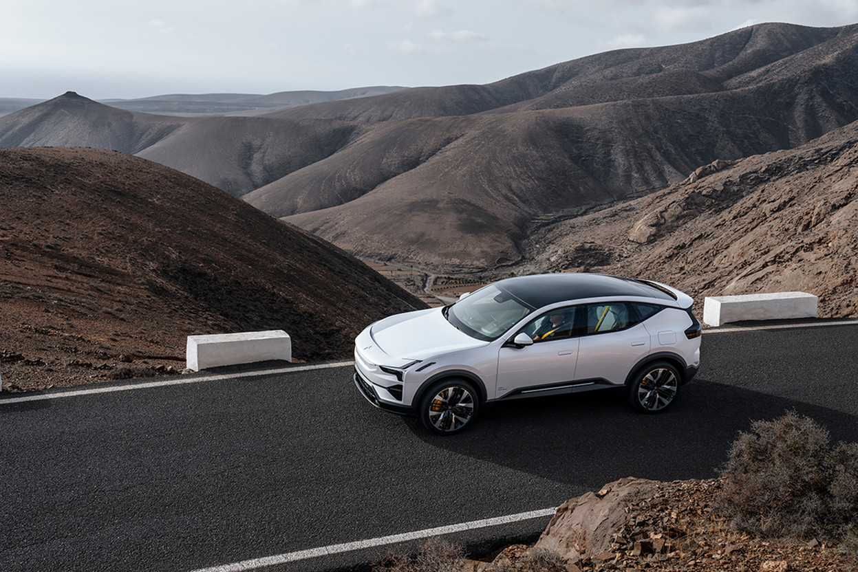 Le design extérieur de la Polestar 3 se définit par des surfaces sculptées et un aérodynamisme optimisé, pour une silhouette plus élégante et plus technique.  (Photo: Polestar)