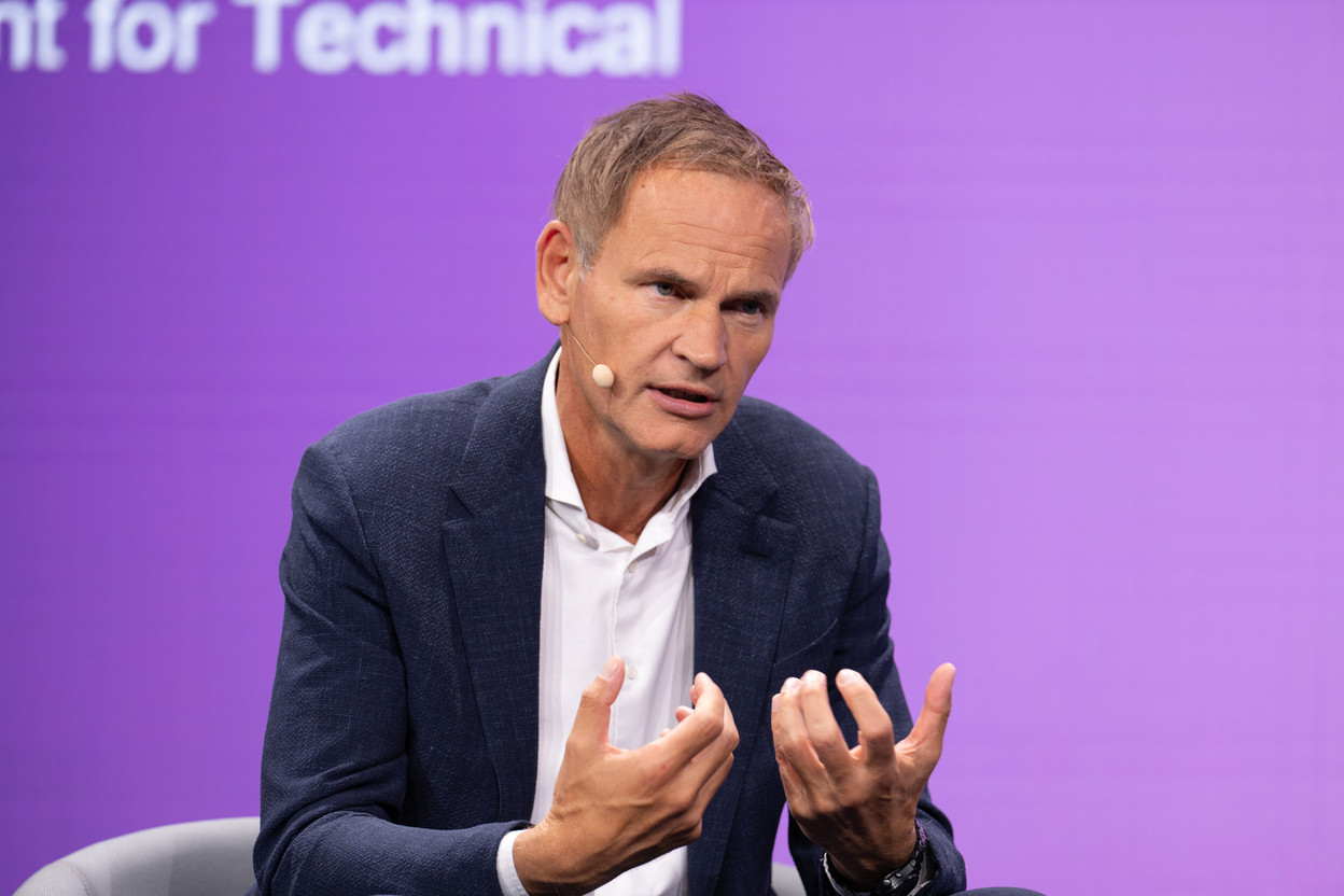 Volkswagen is adding 50,000 job cuts to the approximately 50,000 already planned by 2030. The car manufacturer, whose chief executive Oliver Blume is pictured here, is accelerating the restructuring announced at the end of August in response to profits deemed to be insufficient. (Photo: Volkswagen AG)