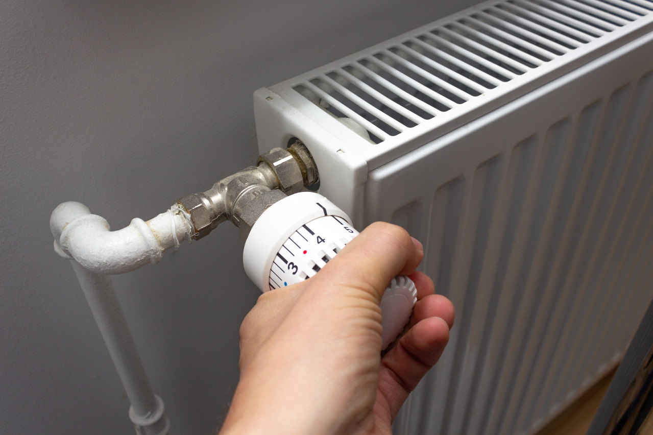 Reducing heating by a few degrees can contribute to a lower invoice. Photo: Shutterstock
