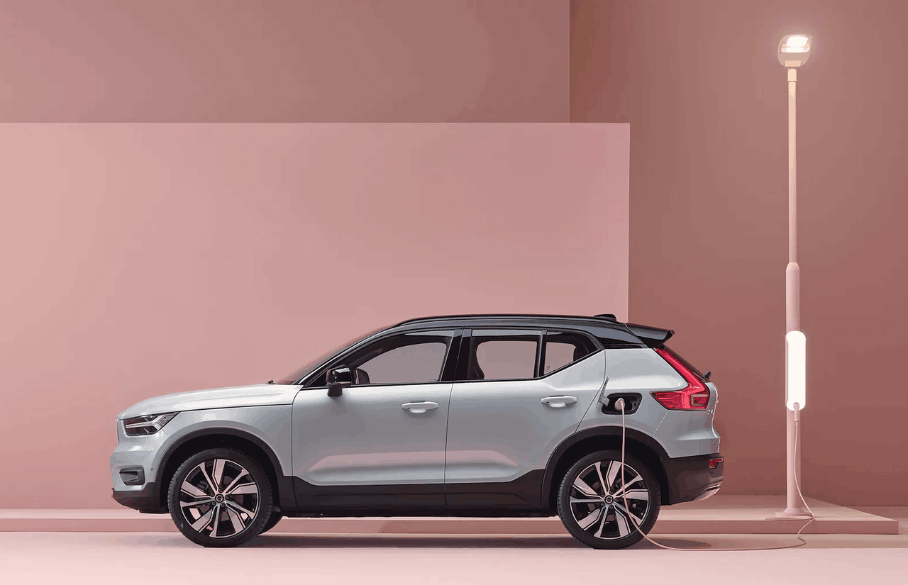 Volvo a pour ambition de passer 50% de son offre commerciale à l’électrique dès 2025, et les autres 50% dans les cinq années suivantes. (Photo: Volvo Cars)