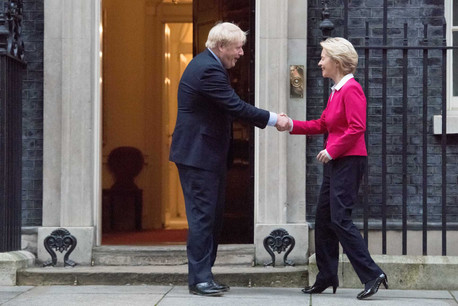 Première rencontre entre Ursula von der Leyen et Boris Johnson. (Photo: Commission européenne)