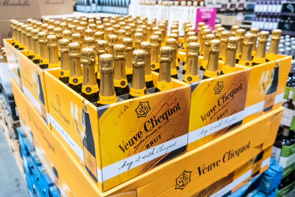 Les Américains paieront désormais les vins et champagnes français 25% plus cher. (Photo: Shutterstock)