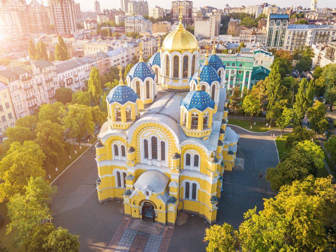 A strategic agreement between Ukraine and the United States paves the way for joint investments in Ukraine’s natural resources, under the legal supervision of Hogan Lovells. Photo: Hogan Lovells