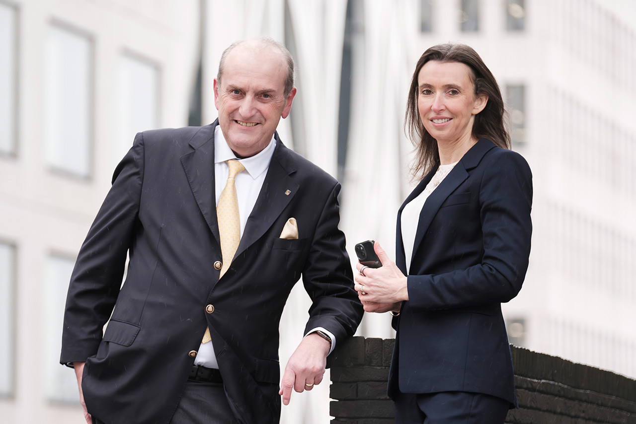 Yves Stein (Edmond de Rothschild) and Sandrine De Vuyst (Raiffeisen), chair and vice-chair of ABBL ’s Private Banking Group Luxembourg ( PBGL ). (Photo: Jan Hanrion/Paperjam)