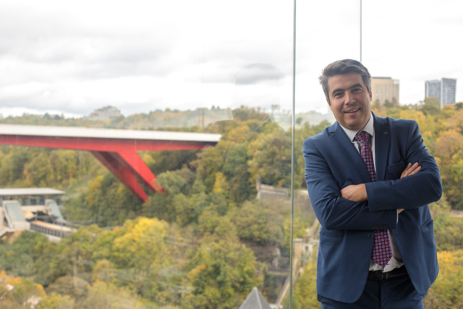 Razvan-Petru Radu has been RomLux’s president since its founding in 2007. He says that the organisation serves as a bridge between Luxembourg and Romania. Photo: Matic Zorman/Maison Moderne