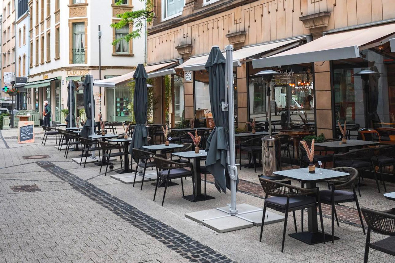 The pretty corner terrace of Pop-up Hertz is undeniably one of its best assets and offers a very appreciable comfort, in the sun or in the shade, to enjoy a few good dishes, or a breakfast...  (Photo: DR)