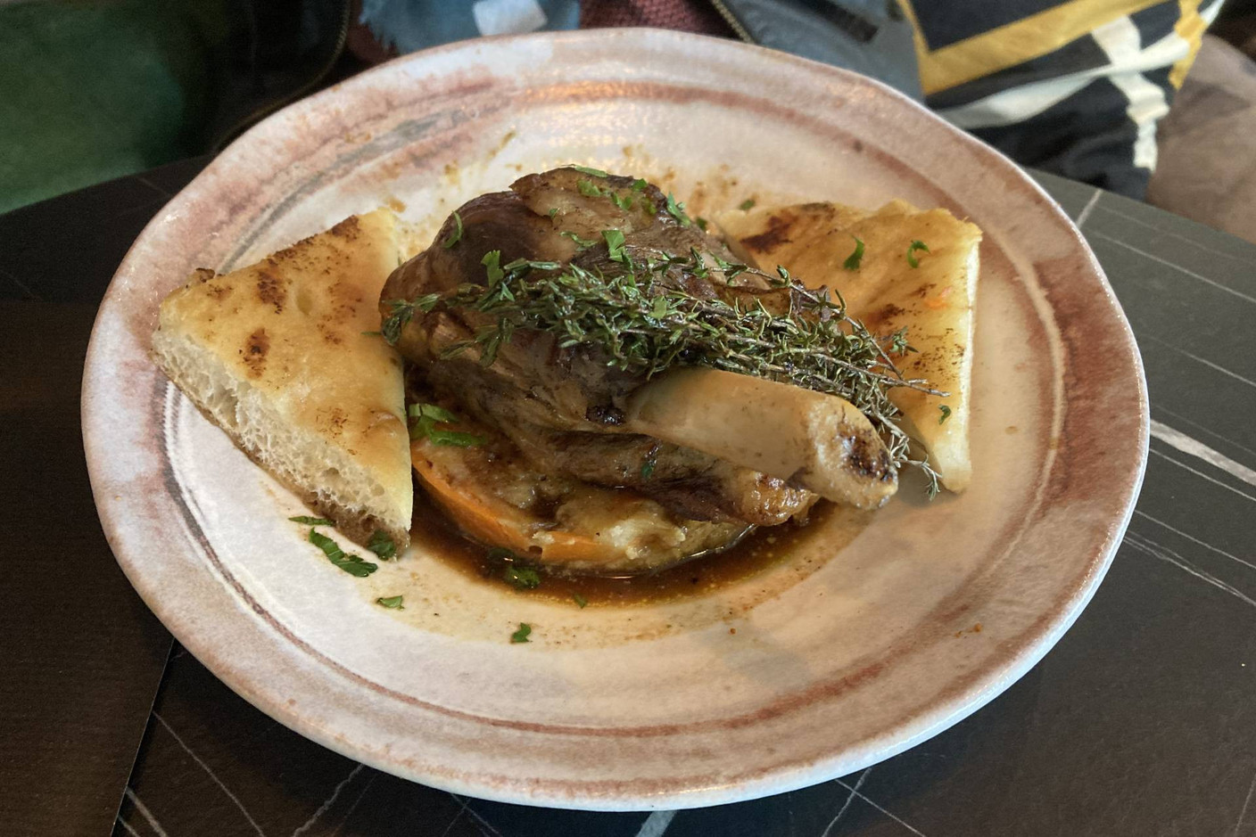 Asun is a spicy lamb-based dish.  Photo: Céline Coubray/Maison Moderne