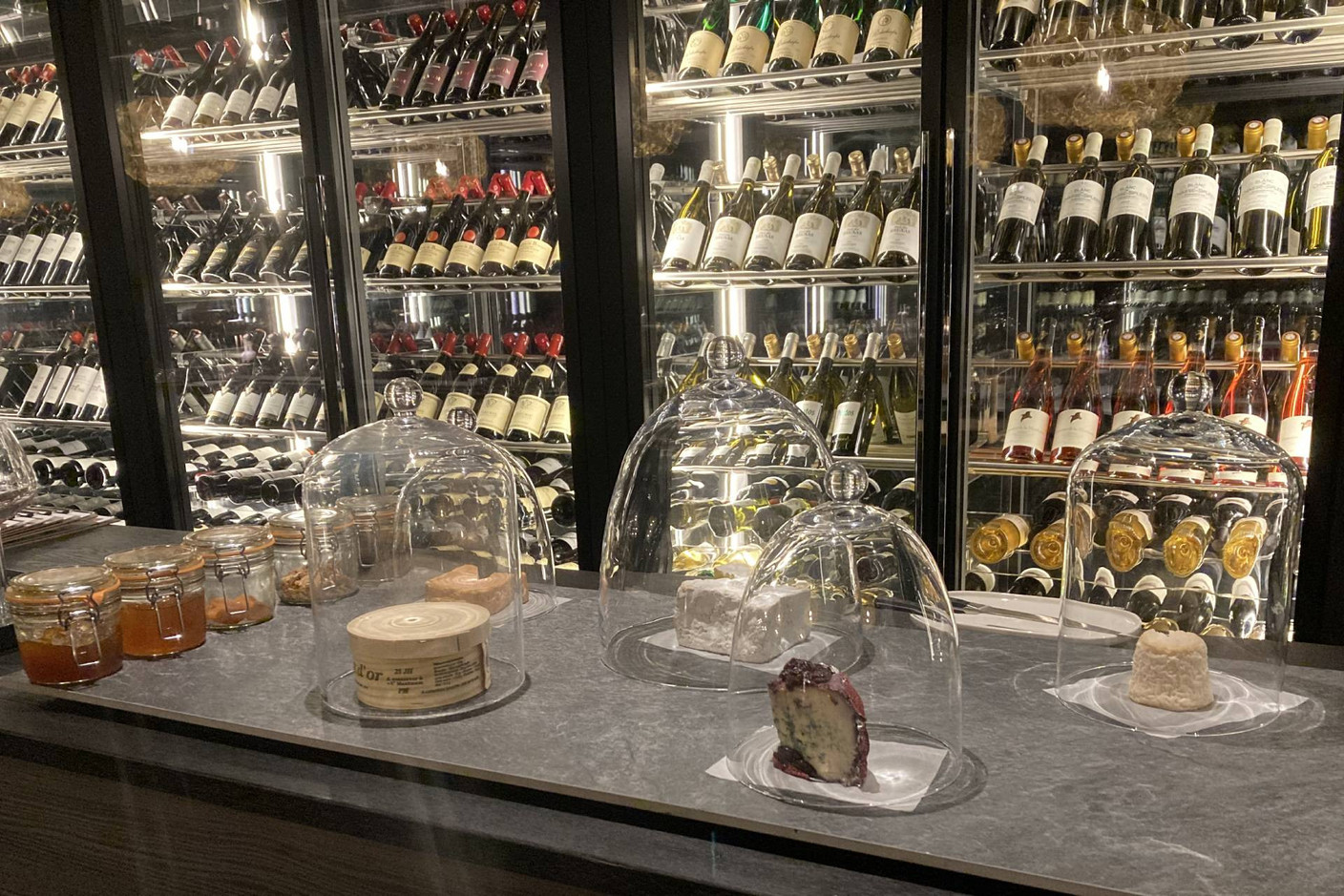 A choice of cheeses is available à la carte. Photo: Paperjam