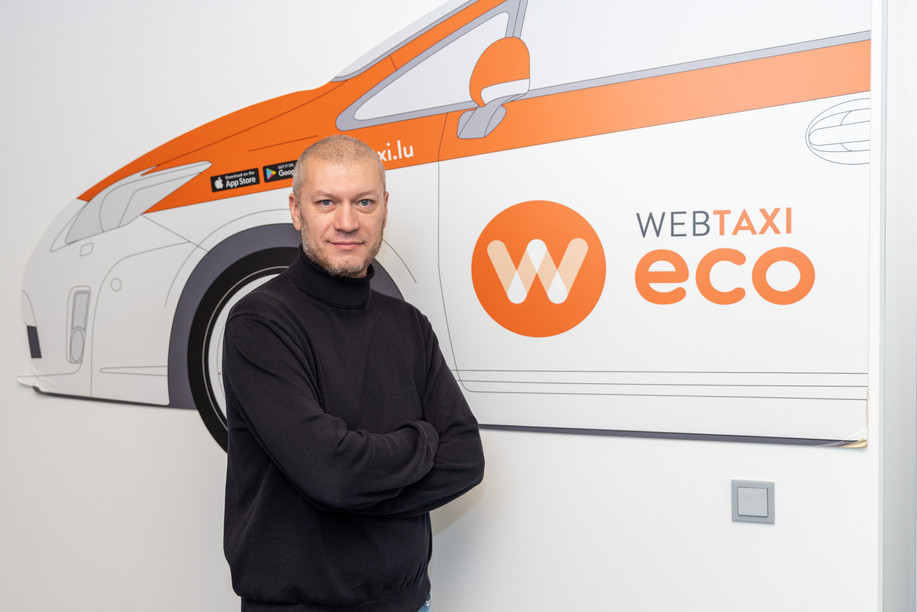After 10 years of operations, Webtaxi, the company headed by Michel Craveiro, has taken 70% of the market with 20% of the taxi fleet under licence. The success is due to ease and transparency, according to Craveiro. Photo: Romain Gamba/Maison Moderne