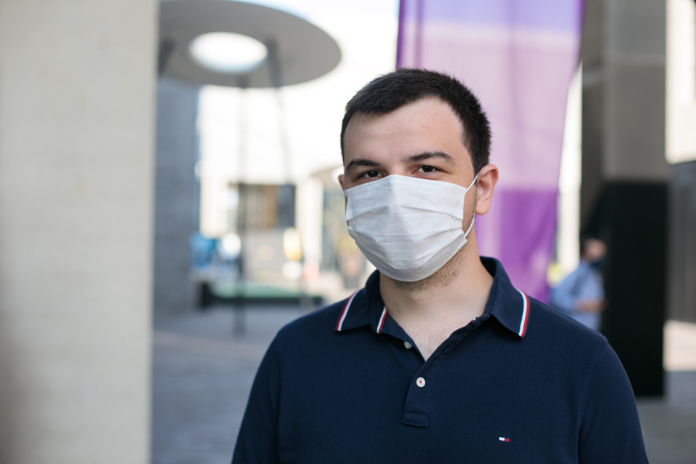 Kaan, 24 ans, est venu de Turquie pour étudier l’ingénierie. Matic Zorman / Maison Moderne