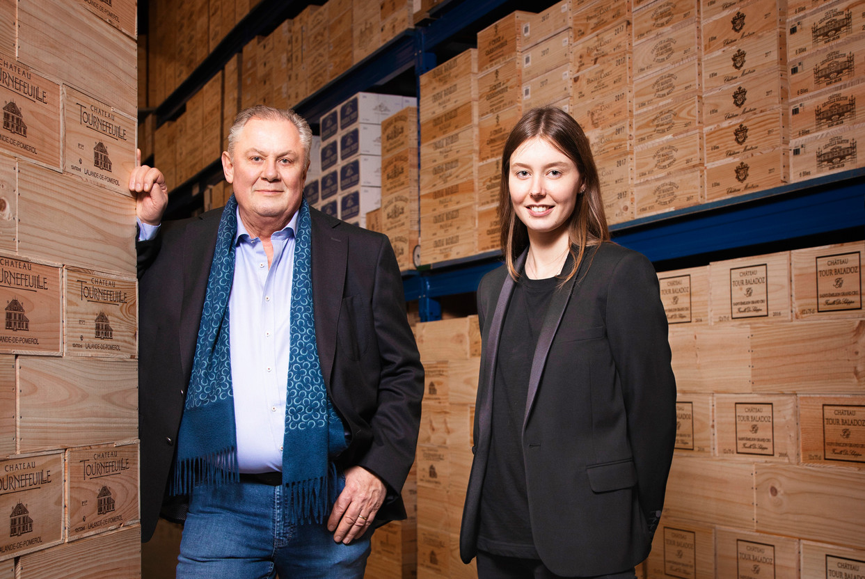 Que vous soyez connaisseur ou simple amateur de bonnes bouteilles, la démarche d’excellence derrière chaque produit permet à chacun de se faire plaisir.  Julian Pierrot / Maison Moderne Publishing SA